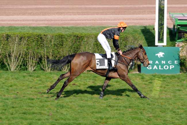 Arrivée quinté pmu PRIX DU MORBIHAN à ENGHIEN
