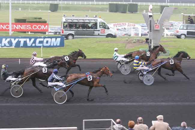 Arrivée quinté pmu PRIX DE MEAUX à PARIS-VINCENNES