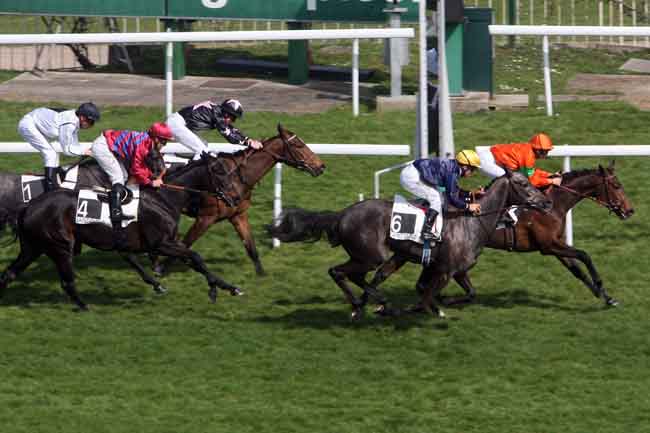 Arrivée quinté pmu PRIX LA TROIENNE à SAINT CLOUD