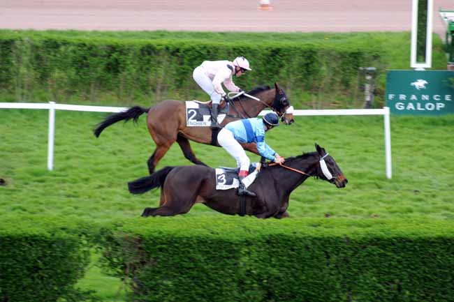 Arrivée quinté pmu PRIX NECOR à ENGHIEN