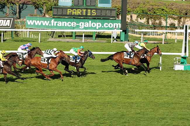 Arrivée quinté pmu PRIX DU MIDI DE LA FRANCE à SAINT CLOUD