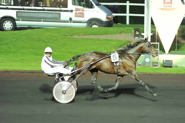 Arrivée quinté pmu PRIX JAMIN à PARIS-VINCENNES