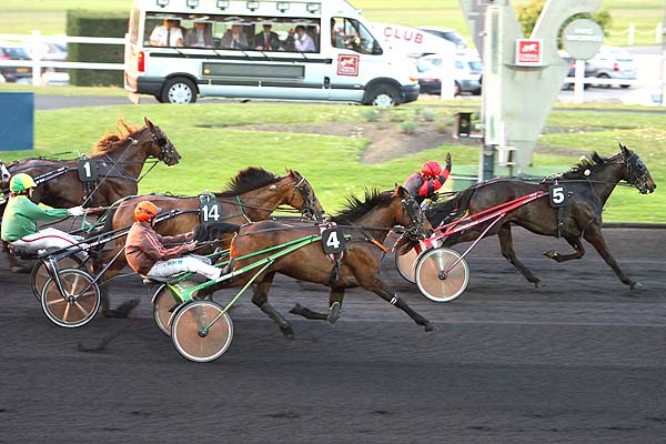Arrivée quinté pmu PRIX ALETHEIA à PARIS-VINCENNES