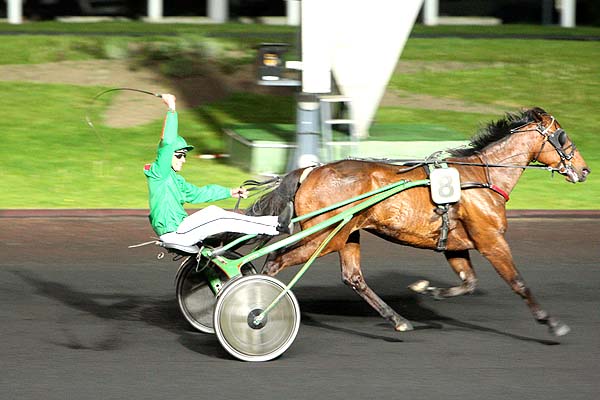 Arrivée quinté pmu PRIX GASTON DE WAZIERES à PARIS-VINCENNES