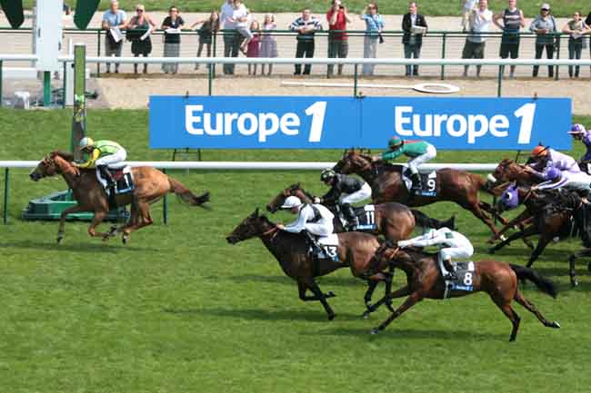 Arrivée quinté pmu PRIX EUROPE 1 (PRIX DE SATORY) à LONGCHAMP