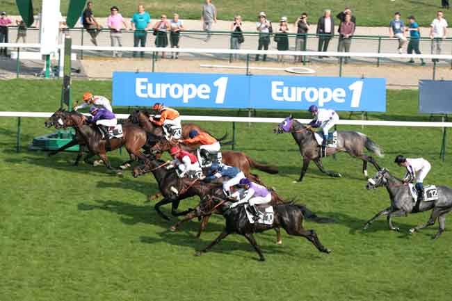 Arrivée quinté pmu PRIX DE VERSAILLES à LONGCHAMP