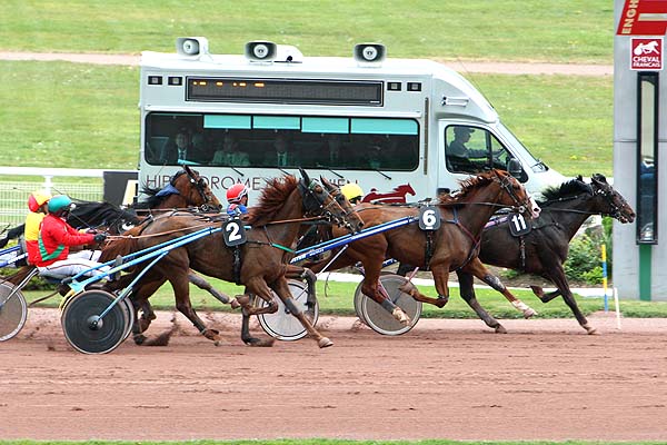 Arrivée quinté pmu PRIX DES BATIGNOLLES à ENGHIEN