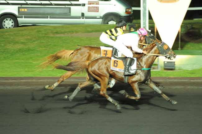 Arrivée quinté pmu PRIX FLORA à PARIS-VINCENNES