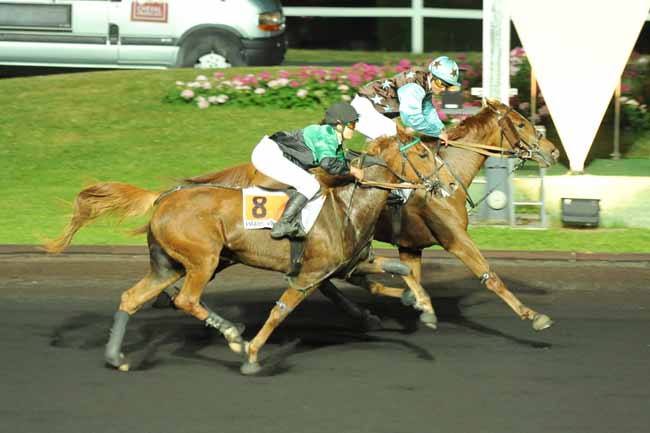 Arrivée quinté pmu PRIX NUWA à PARIS-VINCENNES
