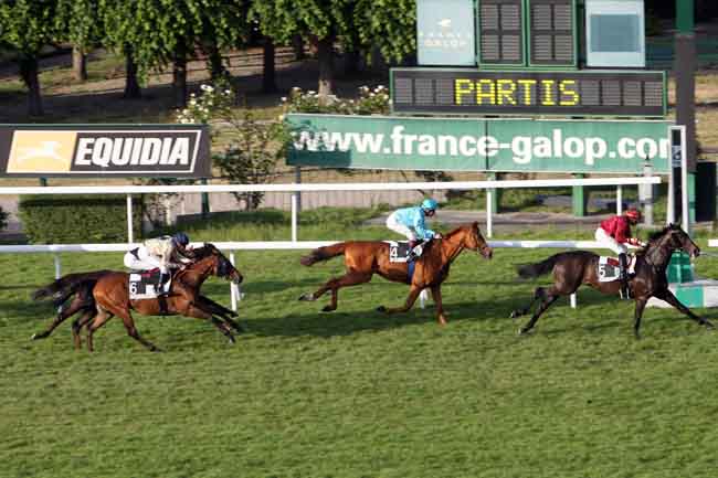 Arrivée quinté pmu PRIX DU JARDIN DES TOURNEROCHES à SAINT-CLOUD