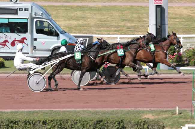 Arrivée quinté pmu PRIX DE LA VIENNE à ENGHIEN