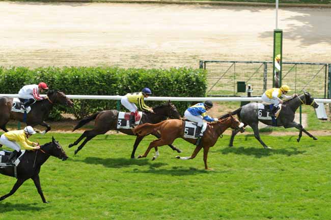 Arrivée quinté pmu PRIX DE VILLEMETRIE à CHANTILLY