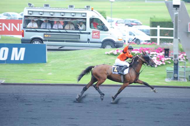 Arrivée quinté pmu PRIX PAUL DELANOE à PARIS-VINCENNES