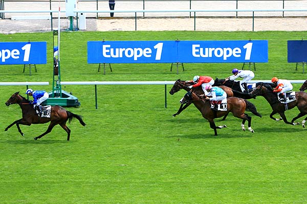 Arrivée quinté pmu PRIX DE VILLENEUVE L'ETANG à LONGCHAMP