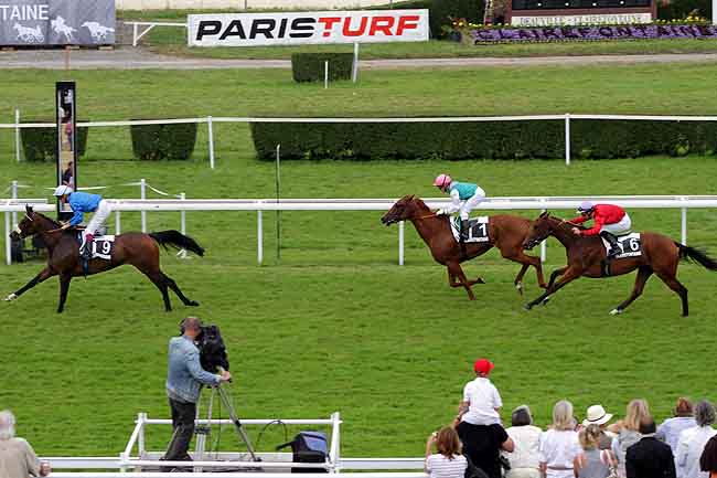 Arrivée quinté pmu PRIX PARIS COURSES (PRIX LA TROUBLERIE) à CLAIREFONTAINE