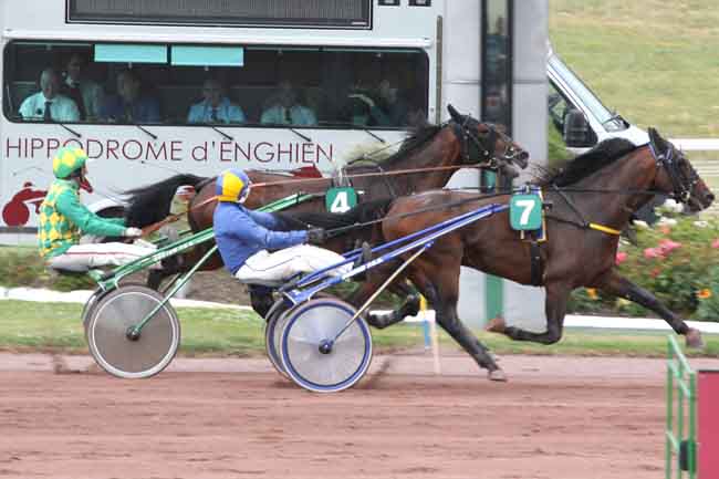 Arrivée quinté pmu PRIX DE VILLIERS à ENGHIEN