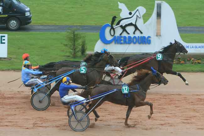 Arrivée quinté pmu GRAND PRIX DU CHAMPAGNE BESSERAT DE BELL à CHERBOURG