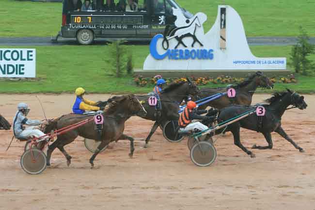 Arrivée quinté pmu PRIX DE BARNEVILLE-CARTERET à CHERBOURG