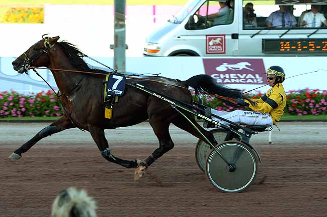 Arrivée quinté pmu GRAND PRIX DE LA VILLE DE CABOURG à CABOURG