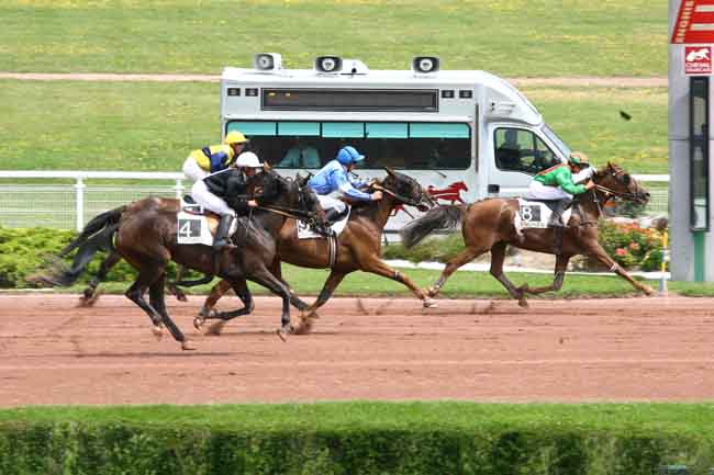 Arrivée quinté pmu PRIX D'AIX EN PROVENCE à ENGHIEN