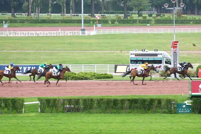 Arrivée quinté pmu PRIX DE LA PLACE D'ITALIE à ENGHIEN