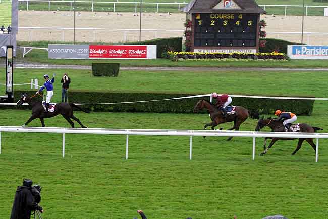 Arrivée quinté pmu PX LE PARISIEN AUJOURD'HUI EN FRANCE (GDE CSE DE HAIES-PX G.D'ORNANO) à CLAIREFONTAINE