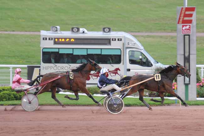 Arrivée quinté pmu PRIX DE MORANGIS à ENGHIEN