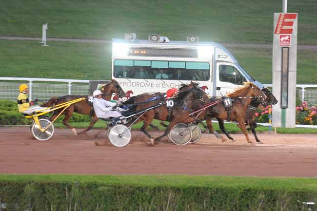 Arrivée quinté pmu PRIX DE LA PORTE POUCHET à ENGHIEN