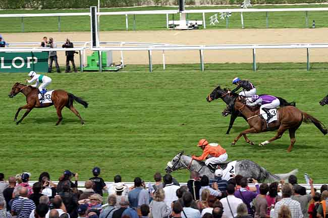 Arrivée quinté pmu PRIX MAURICE DE GHEEST - GOLDIKOVA à DEAUVILLE