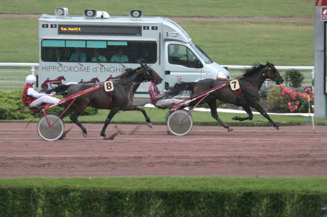 Arrivée quinté pmu PRIX DE LA PORTE D'ASNIERES à ENGHIEN