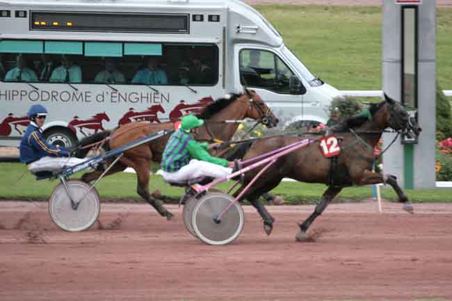 Arrivée quinté pmu PRIX DE LA MUETTE à ENGHIEN