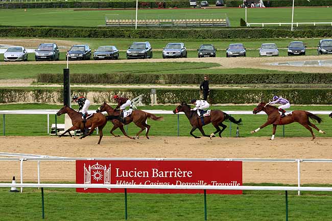 Arrivée quinté pmu PRIX CASINO BARRIERE DE TROUVILLE à DEAUVILLE