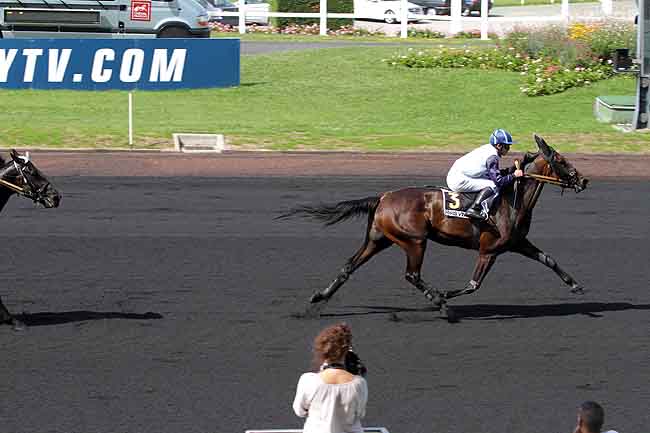Arrivée quinté pmu PRIX DE COUTANCES à PARIS-VINCENNES