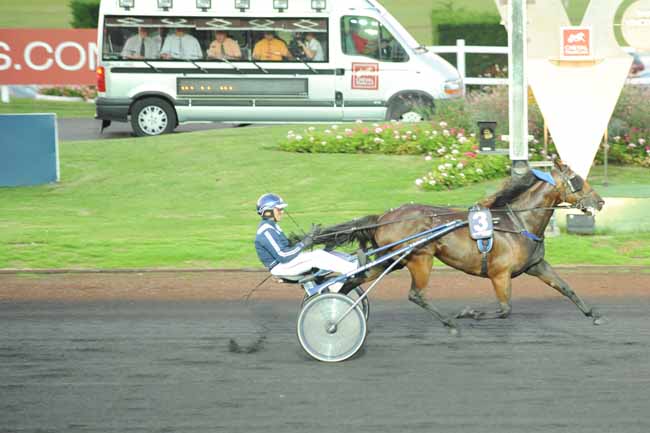 Arrivée quinté pmu PRIX LUCRETIA à PARIS-VINCENNES