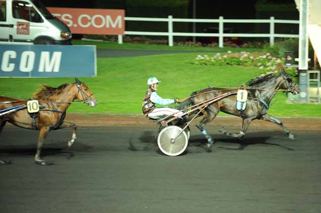 Arrivée quinté pmu PRIX HYDRUS à PARIS-VINCENNES