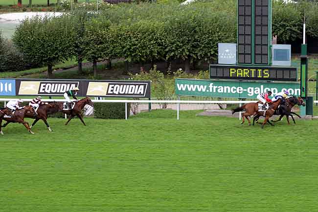Arrivée quinté pmu PRIX DE CHAMBOURCY à SAINT-CLOUD