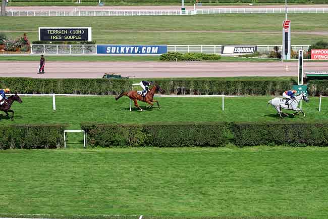 Arrivée quinté pmu PRIX DES ROUGES TERRES à ENGHIEN