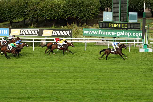 Arrivée quinté pmu PRIX DE FORGES LES EAUX à SAINT-CLOUD