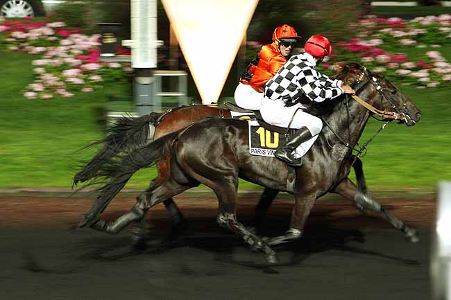 Arrivée quinté pmu PRIX MENKAR à PARIS-VINCENNES