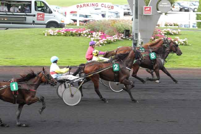 Arrivée quinté pmu PRIX STELLA FOREST (PRIX DE JANZE) à PARIS-VINCENNES
