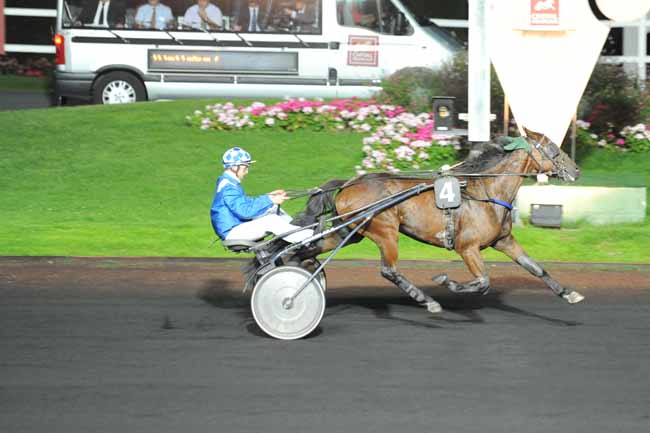 Arrivée quinté pmu PRIX AMPHITRITE à PARIS-VINCENNES