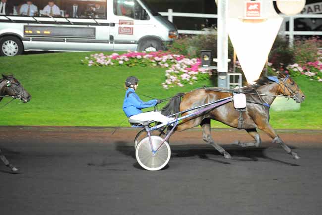 Arrivée quinté pmu PRIX ALEXANDRA à PARIS-VINCENNES