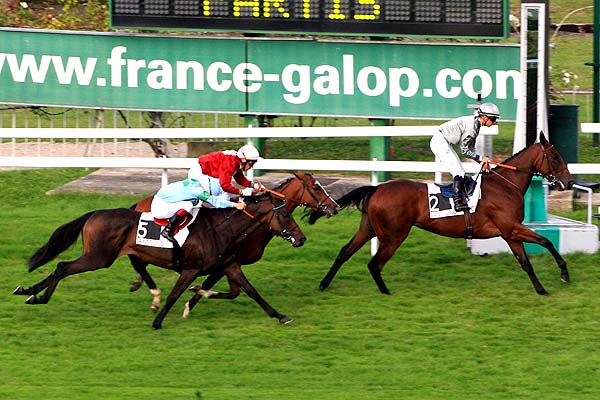 Arrivée quinté pmu PRIX DE LA CROIX DE NOAILLES à SAINT-CLOUD
