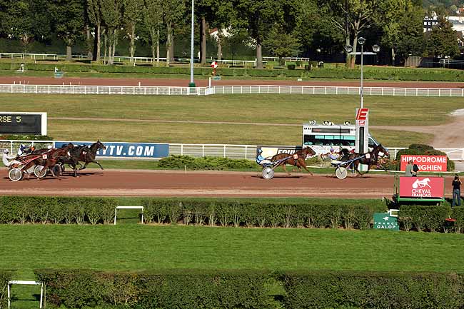 Arrivée quinté pmu PRIX DU COTENTIN à ENGHIEN