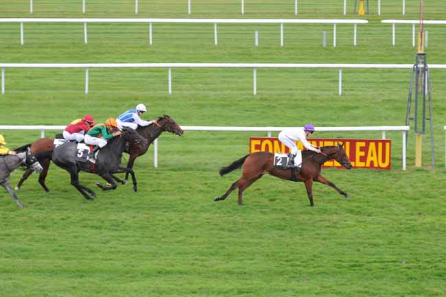 Arrivée quinté pmu PRIX DE BARBIZON à FONTAINEBLEAU