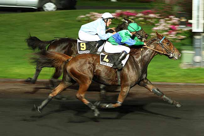 Arrivée quinté pmu PRIX ANTONIA à PARIS-VINCENNES