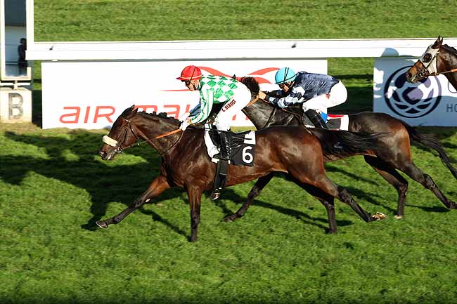 Arrivée quinté pmu PRIX BEACHCOMBER HOTELS DINAROBIN *****L (PRIX DU BOUSCAT) à BORDEAUX-LE BOUSCAT