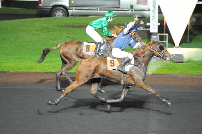Arrivée quinté pmu PRIX PHACT à PARIS-VINCENNES