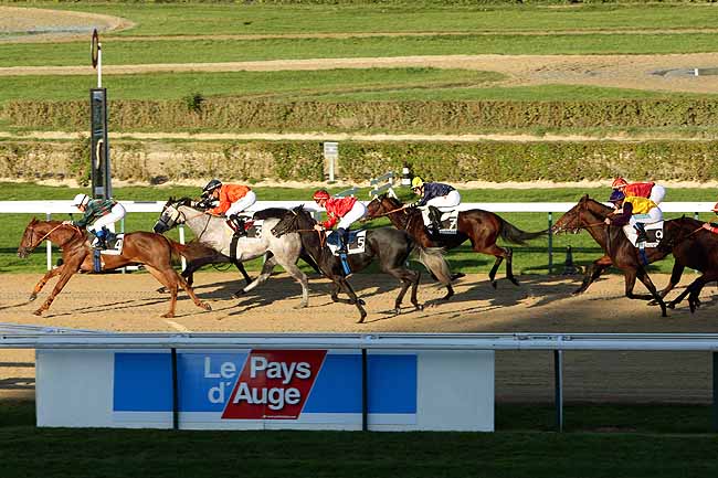 Arrivée quinté pmu PRIX DES CROUAS à DEAUVILLE
