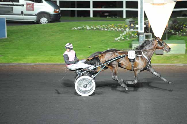Arrivée quinté pmu PRIX ARETHUSA à PARIS-VINCENNES